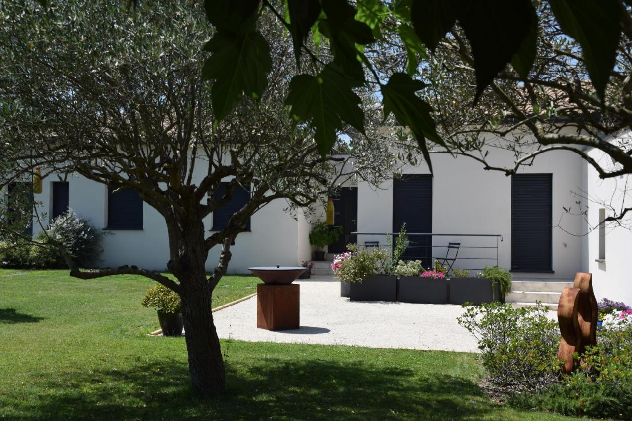 Ici Et La - Chambres D'Hotes Velleron Esterno foto